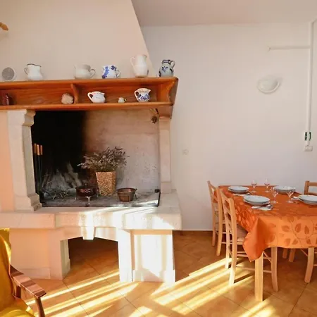 Albina 1 By Interhome Valica