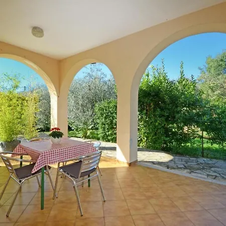 Albina 1 By Interhome * Valizza