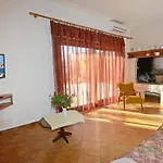 Albina 1 By Interhome Apartament Mazurija