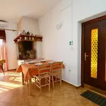 Albina 1 By Interhome Appartement Mazurija