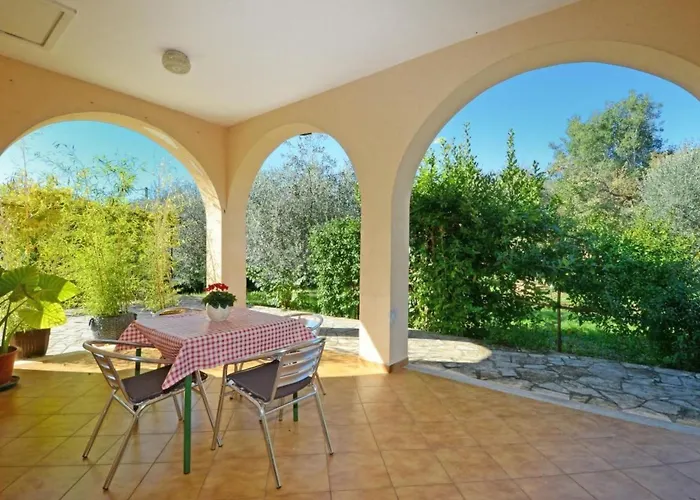 Albina 1 By Interhome * Valizza